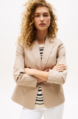 Slim fit single-breasted blazer