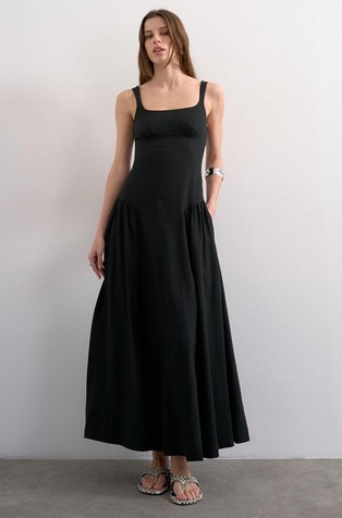 TSVIOLA sleeveless long dress in viscose-blend