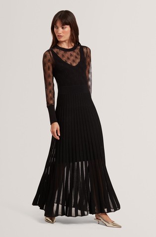 Knit Long Dress in Viscose-blend