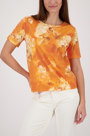 T-shirt with floral pattern