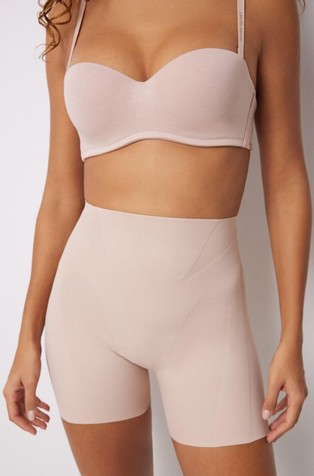 Push-up kratke hlače s učinkom oblikovanja