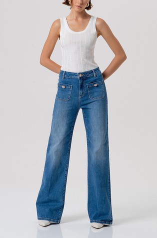 Zvonaste jeans hlače s visokim strukom i ispranim izgledom