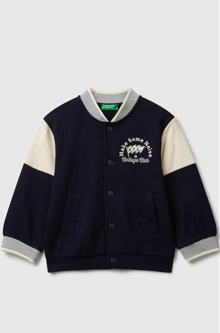 Pulover s bomber ovratnikom i raznobojnim blokovima