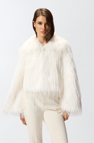 Kratka jakna od umjetnog krzna