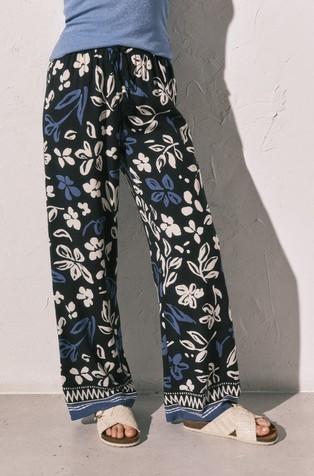 Floral print pyjama trousers