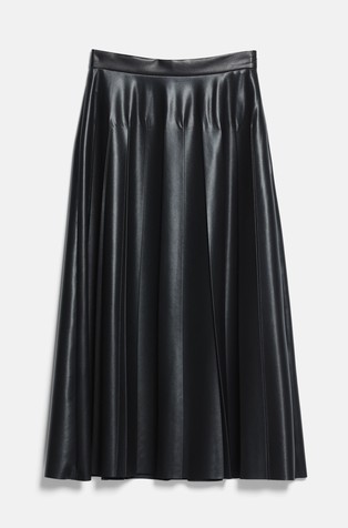 Pleated synthetic leather maxi skirt