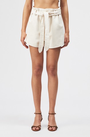 Cotton shorts with pleats and belt