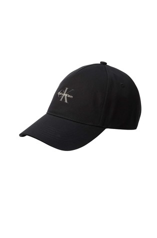 Kapa sa šiltom i monogramom