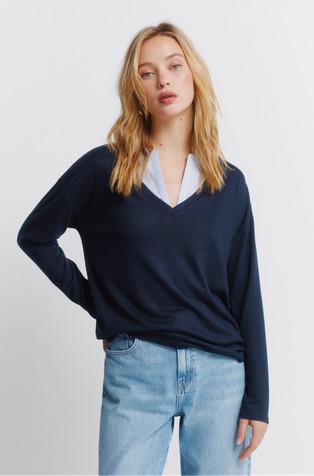 Majica s V-izrezon i kontrastnim umetkom