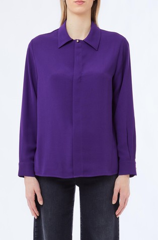 Košulja s visokim prorezom na rukavima