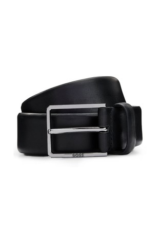 Kožni remen s poliranim metalnim elementima