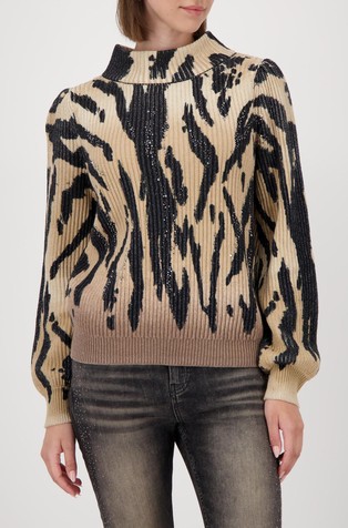 Pleten pulover s tigrastim uzorkom