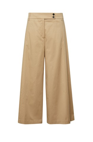 Culotte hlače s iznimno širokim nogavicama