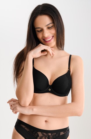 Robin grudnjak s oblikovanim spacer košaricama