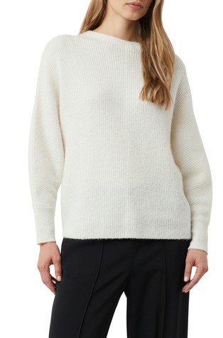 Pleten pulover sa šišmiš rukavima