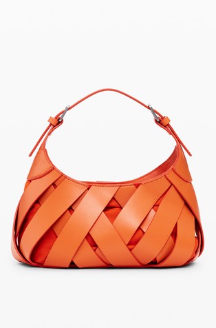 Mala torbica s dizajnom prepletenih traka