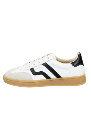 Cuzima Leather Sneakers