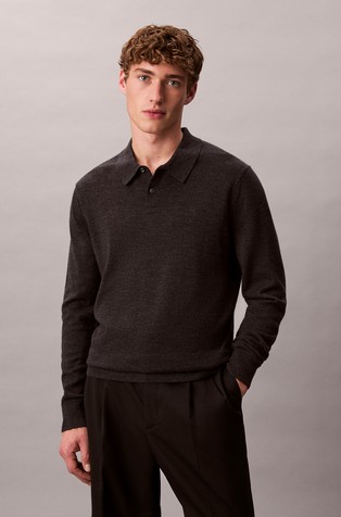 Pleten vuneni pulover s polo ovratnikom