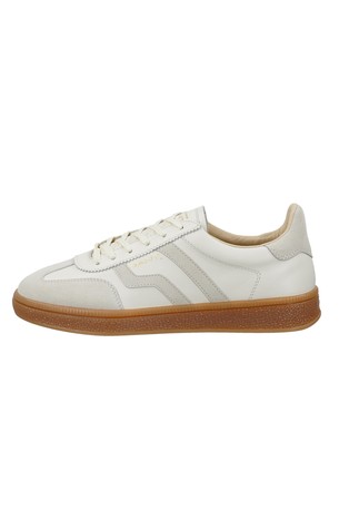 Cuzima Leather Sneakers