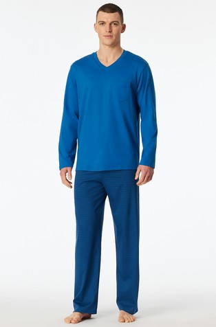 Comfort Essentials - long V-neck pajamas