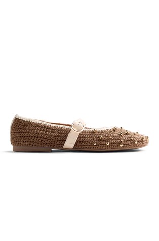 Knit ballet flats with decorative pearls