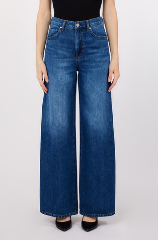 Flared jeans with side slits