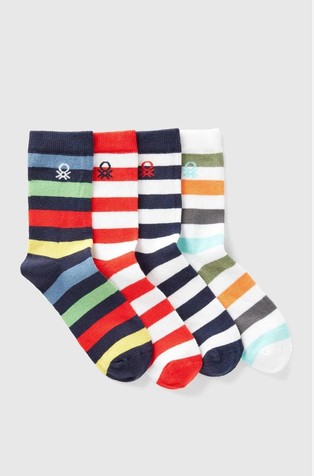 Paket od 4 para čarapa s uzorkom
