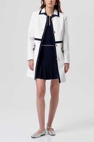 Slim fit kaput s kontrastnim detaljima