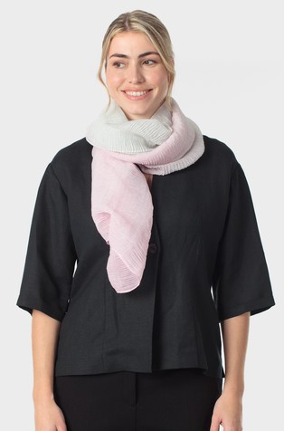 Ombré scarf with pleating