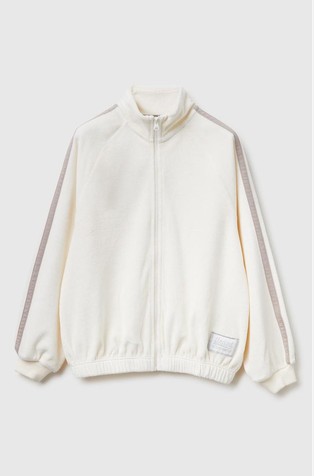 Plišani pulover s kontrastnim detaljima