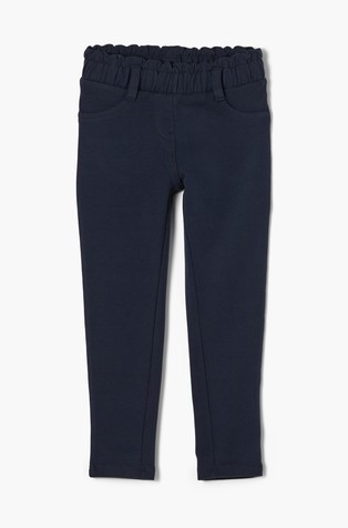 Tajice s naboranim obrubom