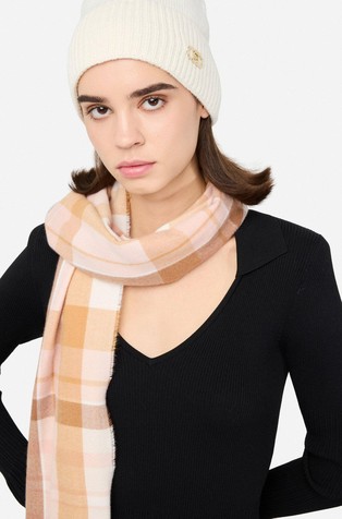 Komplet kape i šala