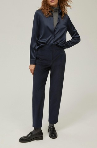 Baršunaste hlače sa suženim nogavicama