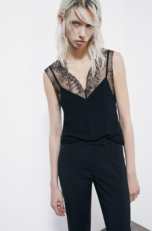 Viscose top with lace details