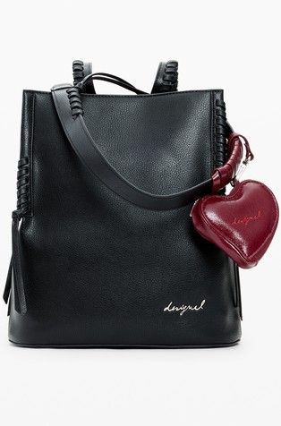 Medium ruksak s privjeskom u obliku srca